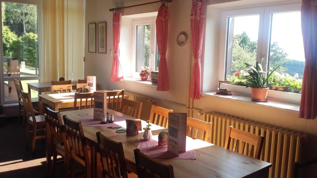 Hotel Penzion Pohlednicka à Benecko Extérieur photo